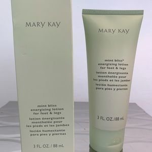 Mint Bliss Energizing Lotion For Feet & Legs